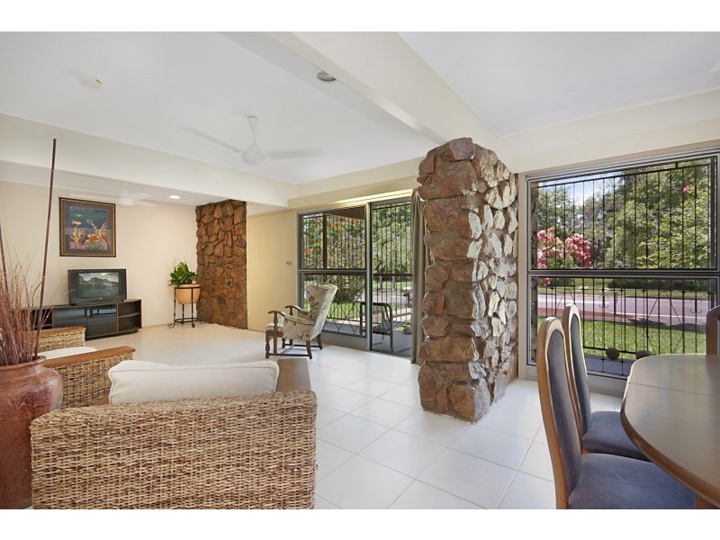 10 Wellington Street, Mundingburra QLD 4812