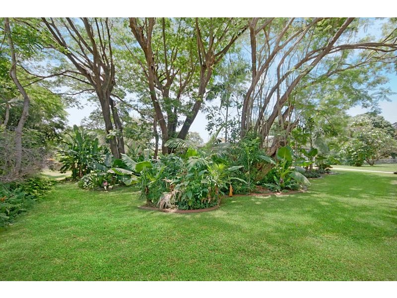 10 Wellington Street, Mundingburra QLD 4812