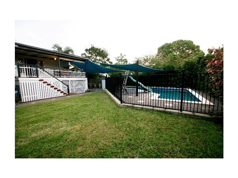 60  Sherriff St, Hermit Park QLD 4812