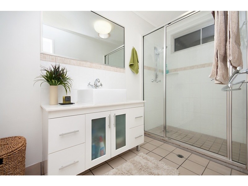 9 Thorley Street, Heatley QLD 4814