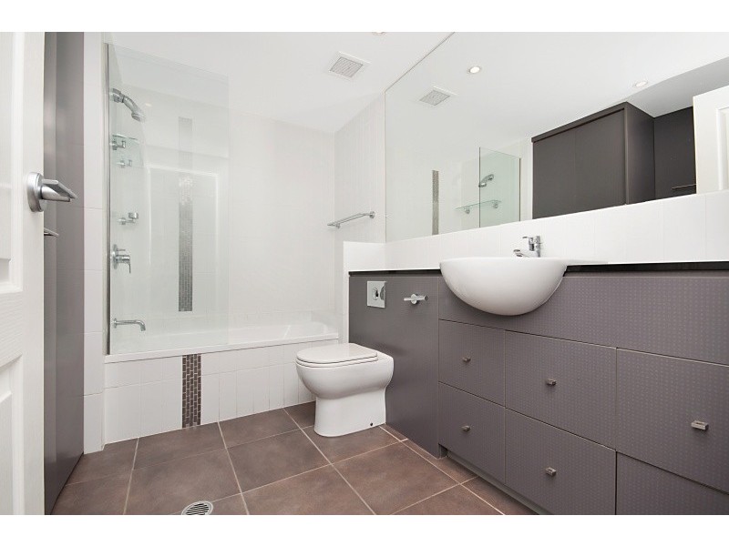 11/12-14 Hale Street, North Ward QLD 4810