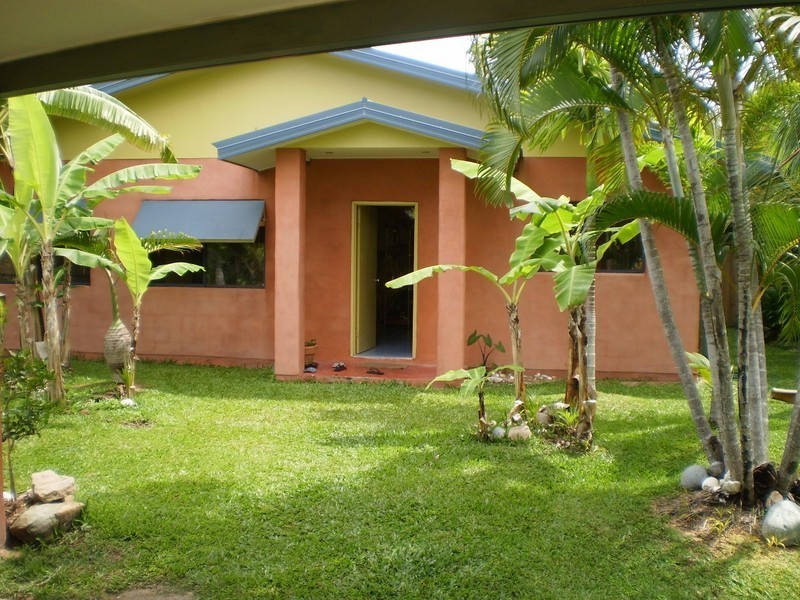 2 Carlson Court Horseshoe Bay, Magnetic Island QLD 4819
