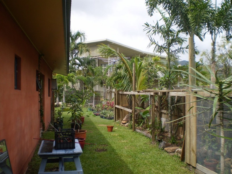 2 Carlson Court Horseshoe Bay, Magnetic Island QLD 4819