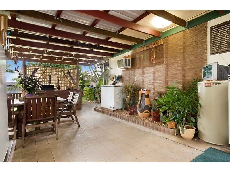 1443  Riverway Drive, Kelso QLD 4815