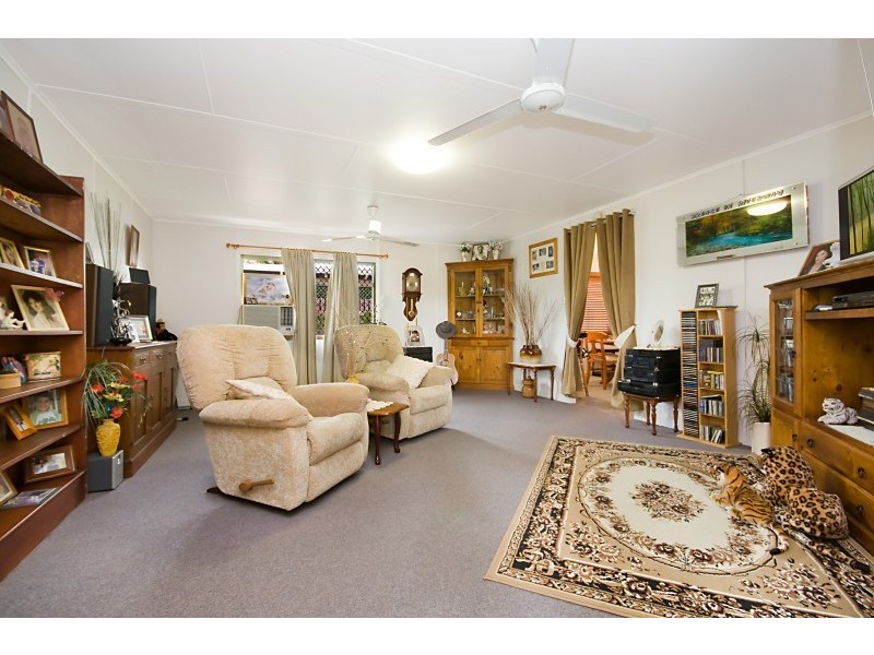 1443  Riverway Drive, Kelso QLD 4815