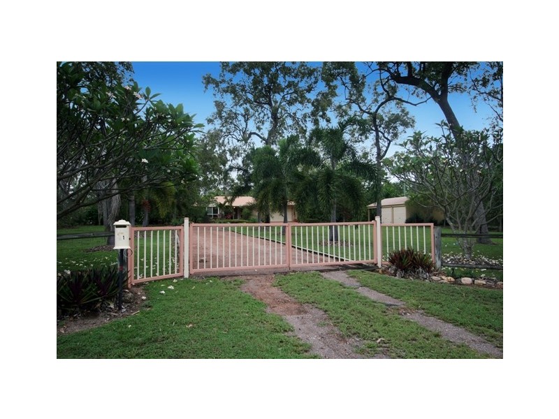 41 Blue Mountain Drive, Bluewater Park QLD 4818