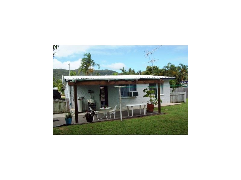 12 Sextant Street NELLY BAY, Magnetic Island QLD 4819