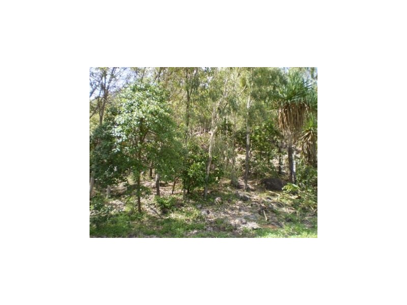 22 Wallaby Way HORSESHOE BAY, Magnetic Island QLD 4819