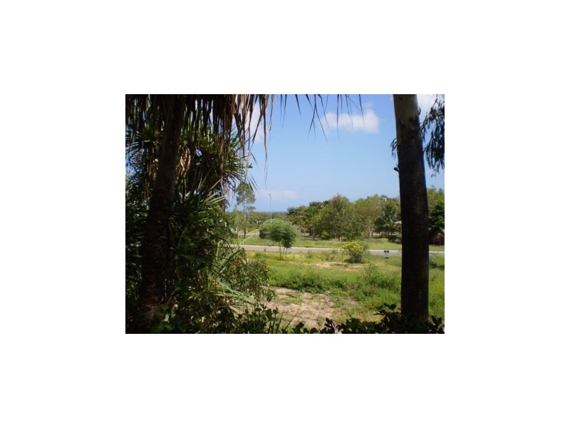 22 Wallaby Way HORSESHOE BAY, Magnetic Island QLD 4819