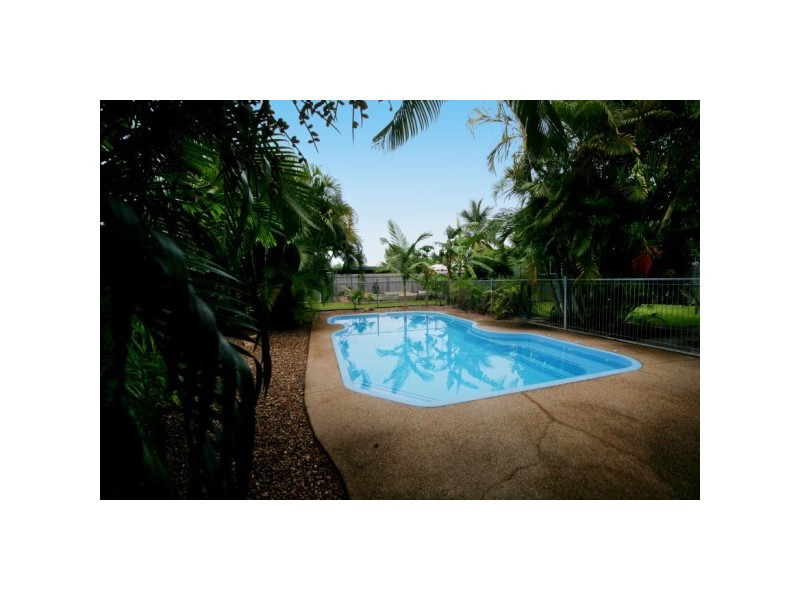 6 Malbon Road, Kirwan QLD 4817