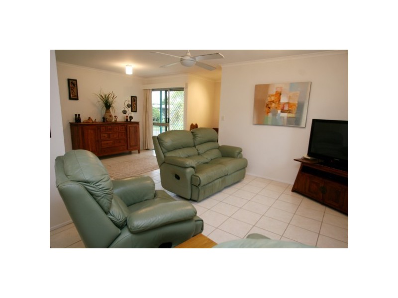 6 Malbon Road, Kirwan QLD 4817