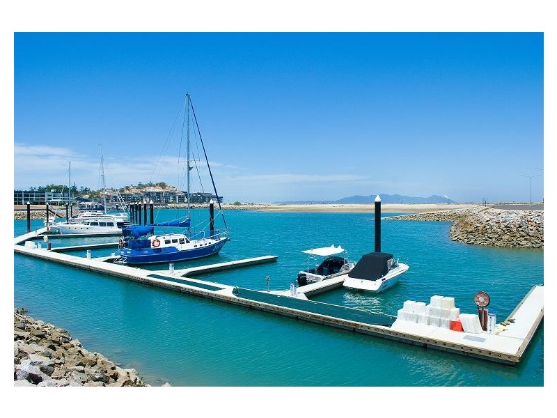 8 Terrace Place NELLY BAY, Magnetic Island QLD 4819