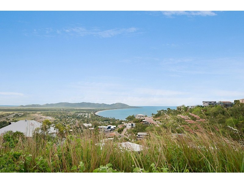 93 Yarrawonga Drive, Castle Hill QLD 4810