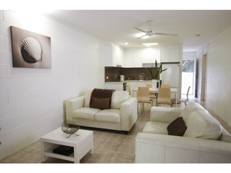 5 Hordern Ave Arcadia, Magnetic Island QLD 4819