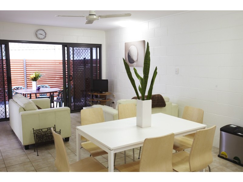 5 Hordern Ave Arcadia, Magnetic Island QLD 4819