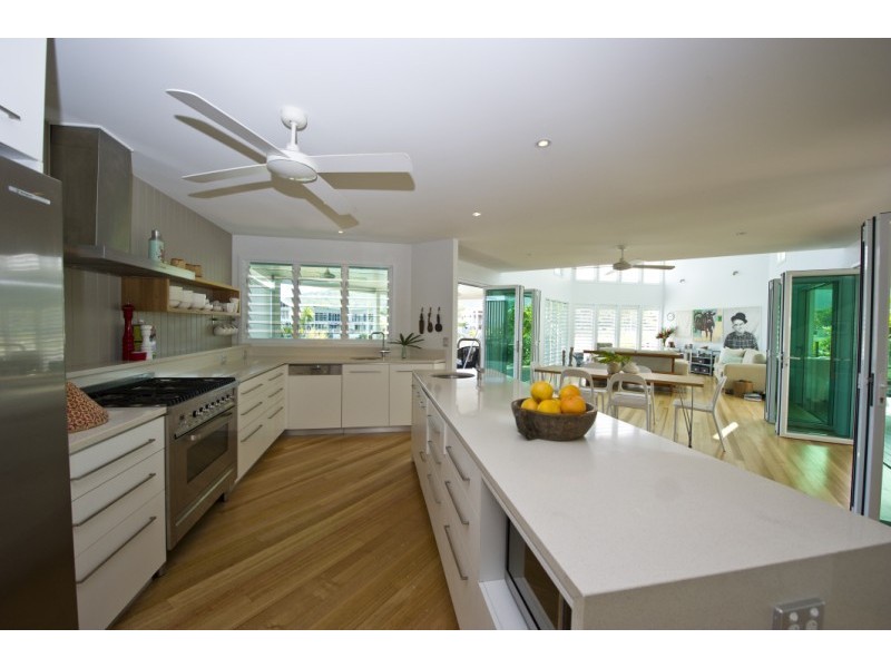 19 The Cove NELLY BAY, Magnetic Island QLD 4819