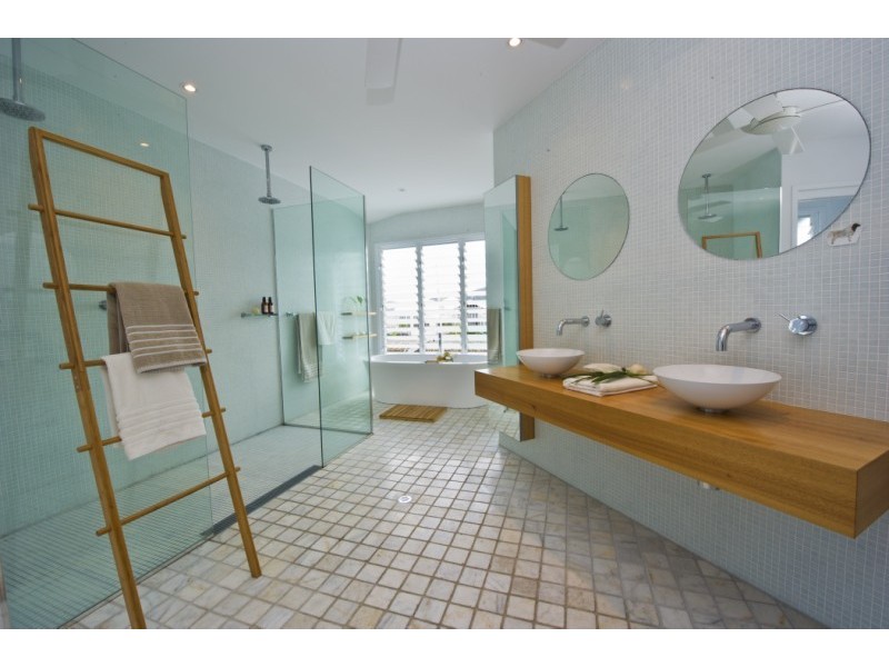 19 The Cove NELLY BAY, Magnetic Island QLD 4819