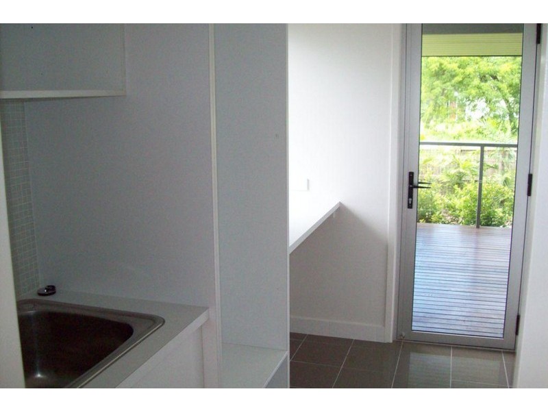 10 Serene Place Nelly Bay, Magnetic Island QLD 4819