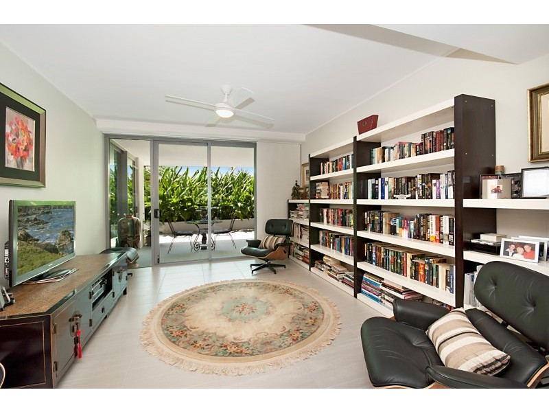 2104/1 Mariners Drive, Townsville City QLD 4810