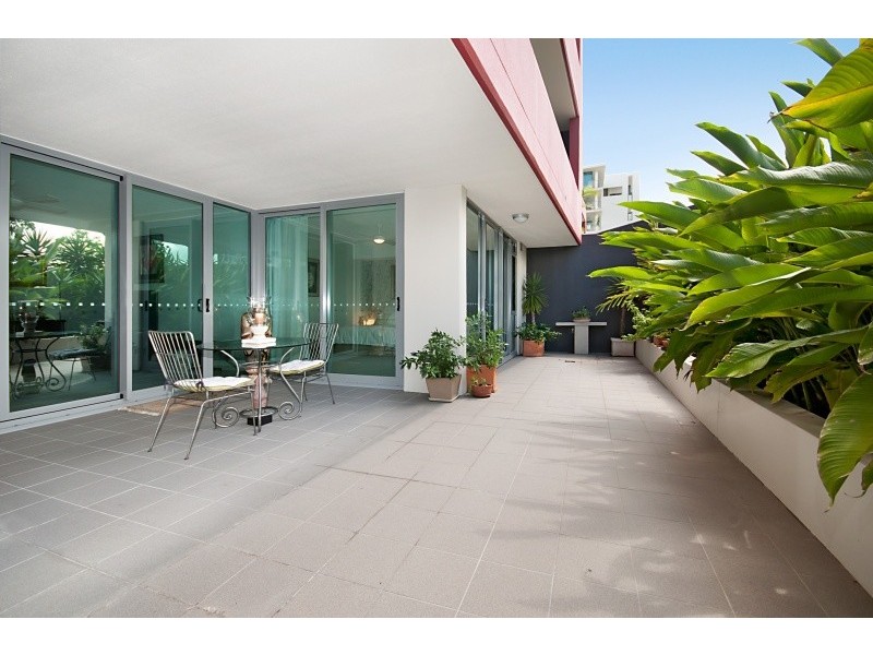 2104/1 Mariners Drive, Townsville City QLD 4810