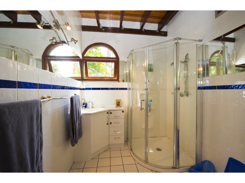 55 Apjohn Street Horseshoe Bay, Magnetic Island QLD 4819
