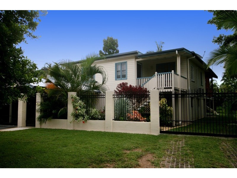 69 Campbell Street, Hermit Park QLD 4812