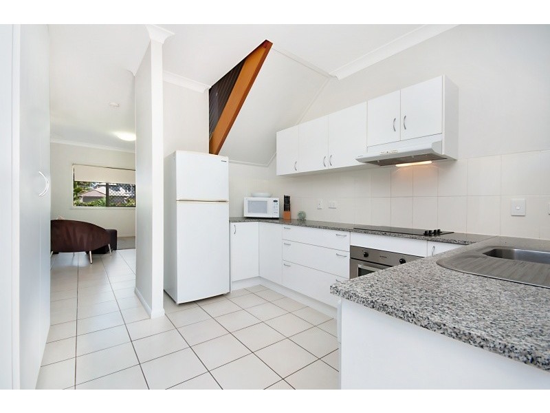 1/53-55 Kings Road, Pimlico QLD 4812