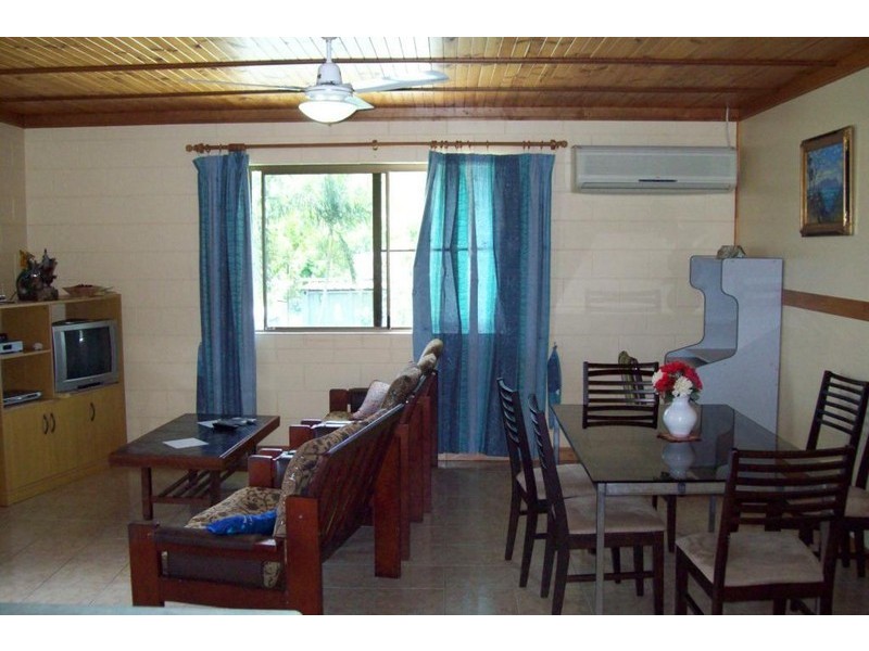 90 Horseshoe Bay Road HORSESHOE BAY, Magnetic Island QLD 4819