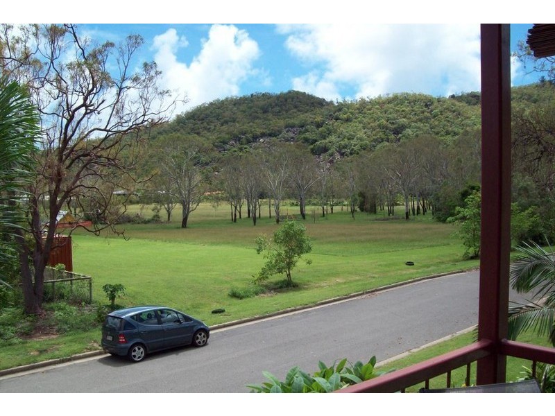 90 Horseshoe Bay Road HORSESHOE BAY, Magnetic Island QLD 4819