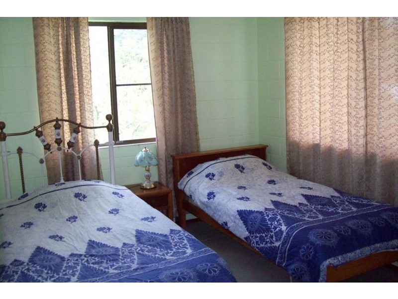 90 Horseshoe Bay Road HORSESHOE BAY, Magnetic Island QLD 4819