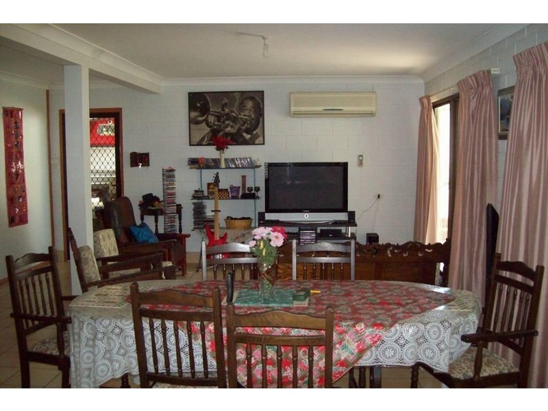 90 Horseshoe Bay Road HORSESHOE BAY, Magnetic Island QLD 4819