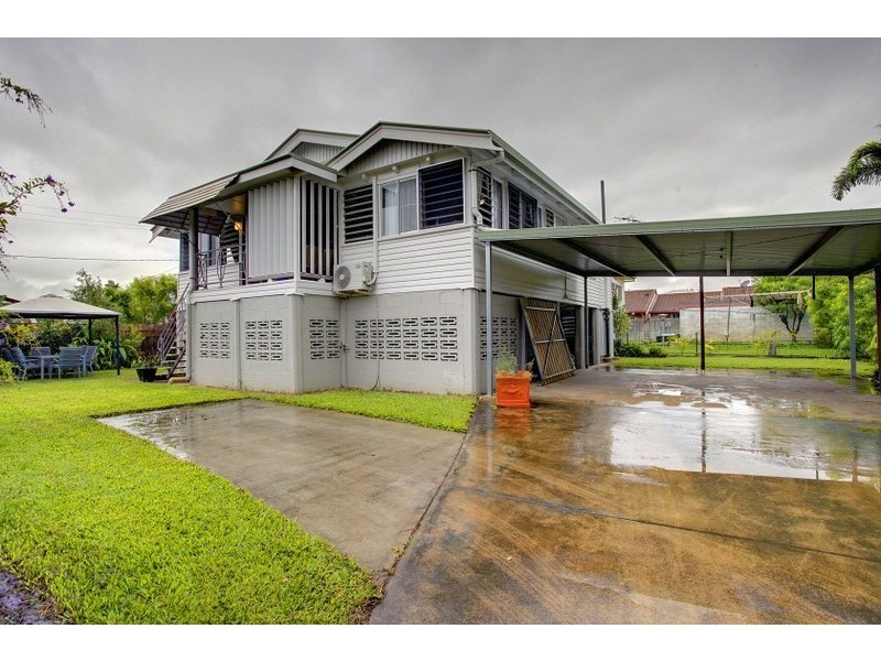 18 Garden Street, Mundingburra QLD 4812