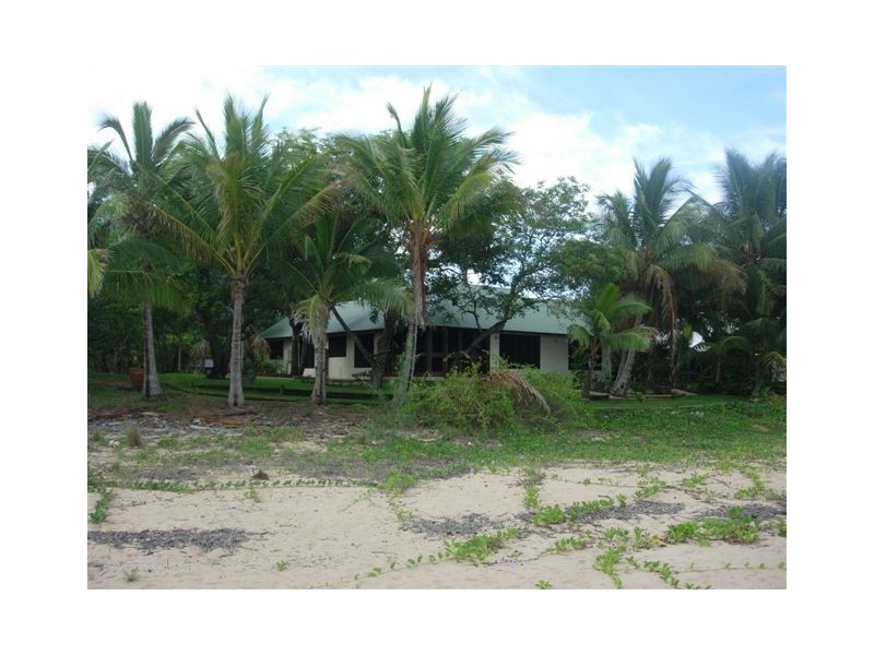 50 The Esplanade, Toolakea QLD 4818