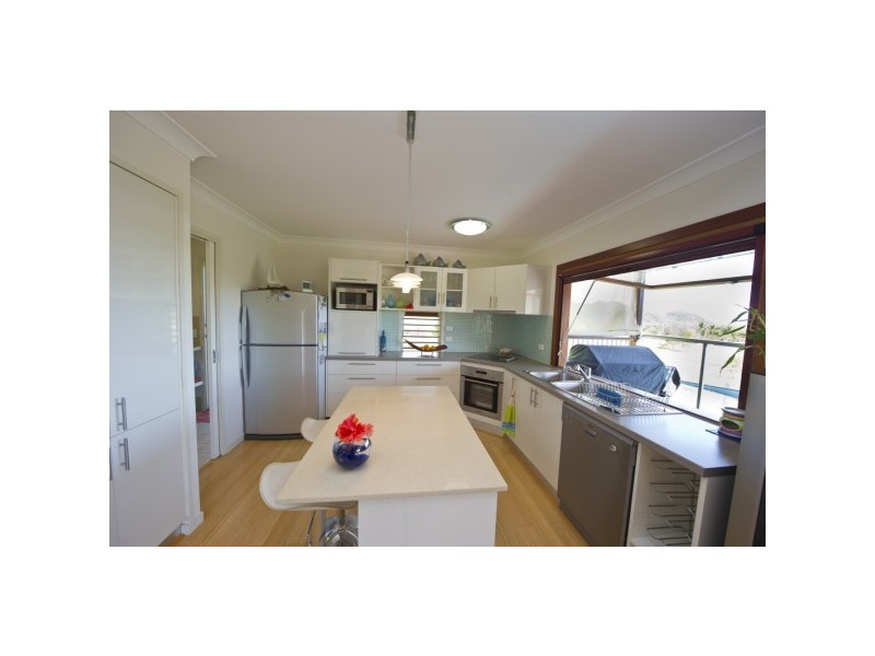 19 Wallaby Way HORSESHOE BAY, Magnetic Island QLD 4819