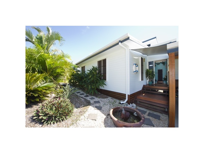 19 Wallaby Way HORSESHOE BAY, Magnetic Island QLD 4819