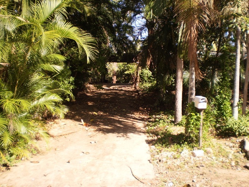 16 Mirimar Crescent, Arcadia, Magnetic Island QLD 4819