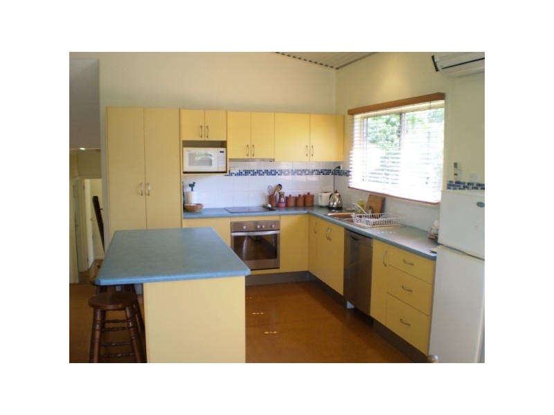 60  Hayles Ave, Arcadia, Magnetic Island QLD 4819