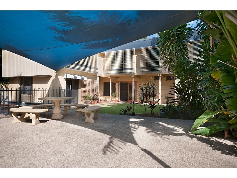 21 Acacia Street, Mundingburra QLD 4812