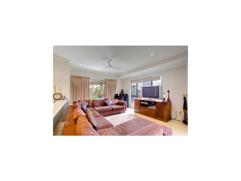 20 Paddington Terrace, Douglas QLD 4814