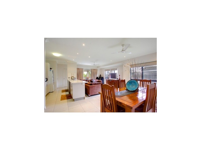 20 Paddington Terrace, Douglas QLD 4814