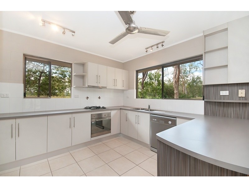 17 Duggan Drive, Alligator Creek QLD 4816