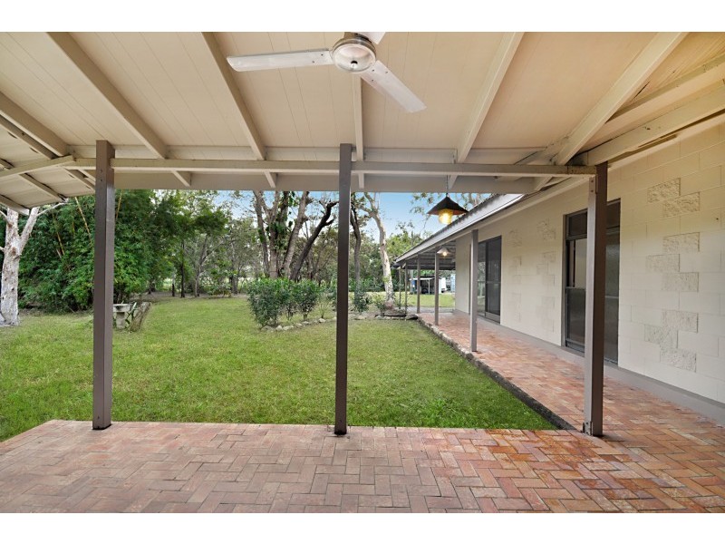 17 Duggan Drive, Alligator Creek QLD 4816