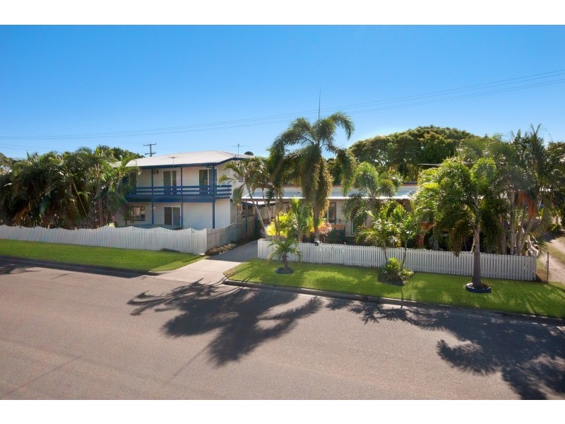 128 Queens Road, Hermit Park QLD 4812