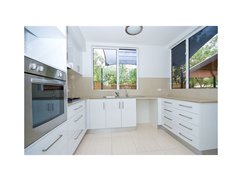 3 Boulder Court  Nelly Bay, Magnetic Island QLD 4819