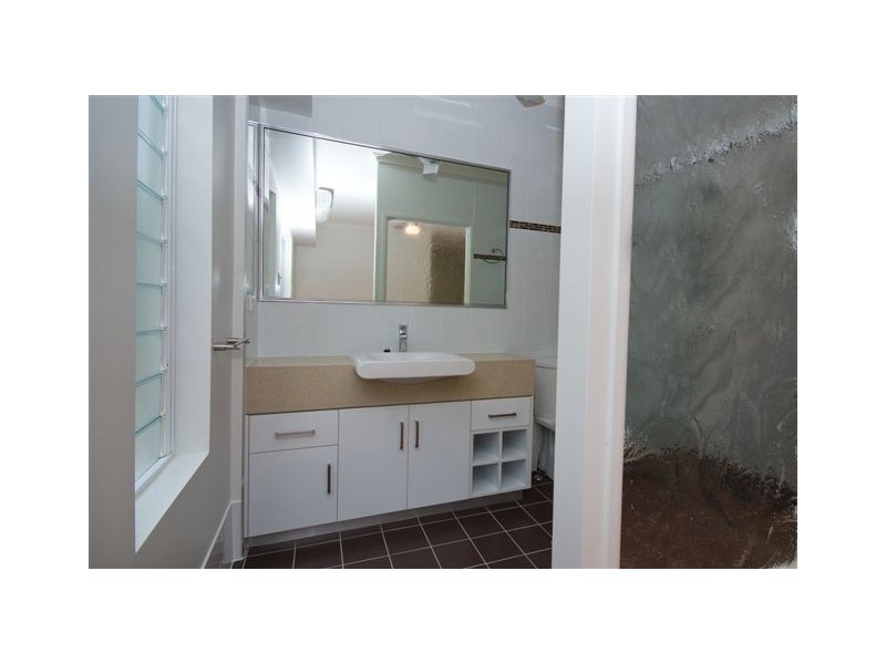 3 Boulder Court  Nelly Bay, Magnetic Island QLD 4819