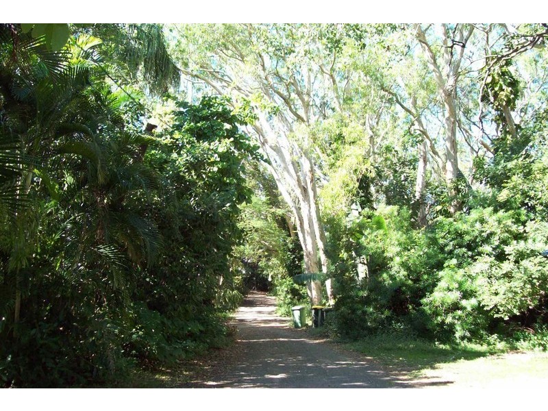 17 Appian Way ARCADIA, Magnetic Island QLD 4819