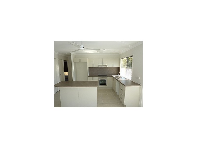 1-2/52A Philp Street, Hermit Park QLD 4812