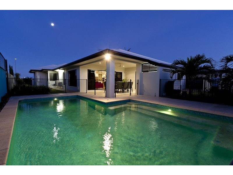 3 Waterfront Parade, Idalia QLD 4811