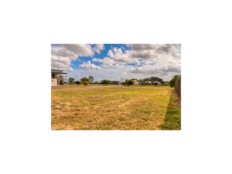 60 Lakeshore Circuit, Idalia QLD 4811