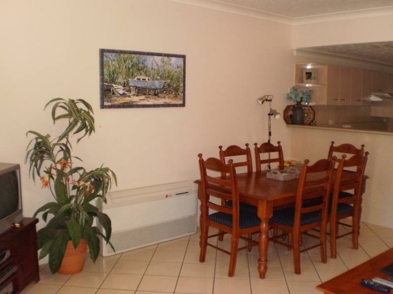 2/38 Marine Parade ARCADIA, Magnetic Island QLD 4819